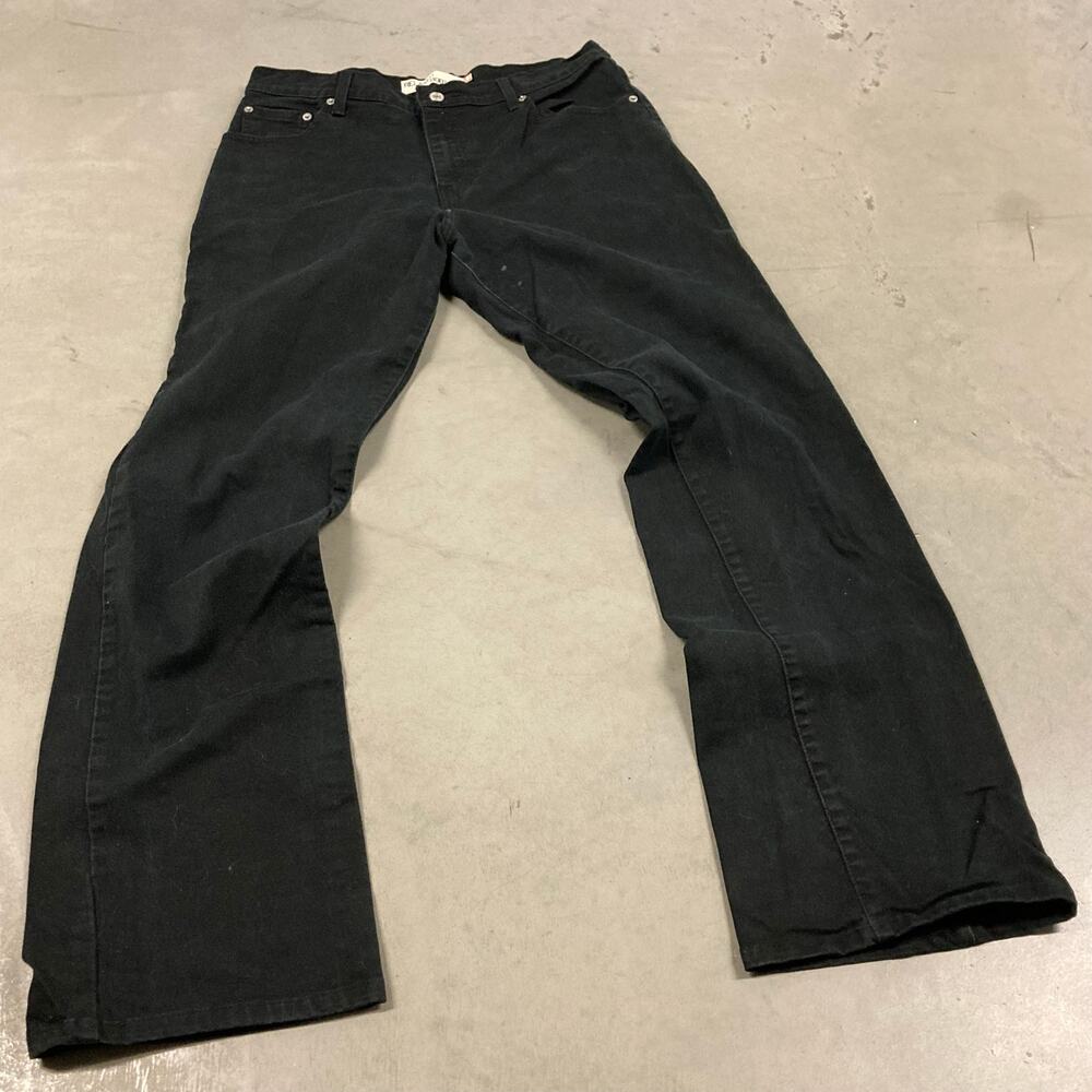 Levis low rise western bootcut jeans 33x34
